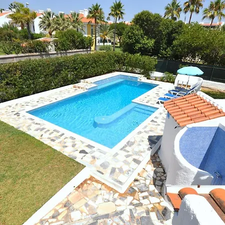 Delightful Single-storey Villa, Private Pool, Free Air Conditioning And Wifi * Vilamoura