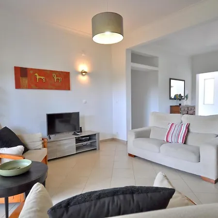 Delightful Single-storey Villa, Private Pool, Free Air Conditioning And Wifi Villa Vilamoura