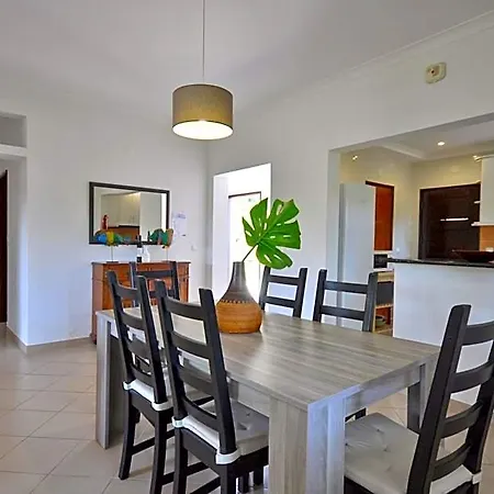Willa Delightful Single-storey Villa, Private Pool, Free Air Conditioning And Wifi *