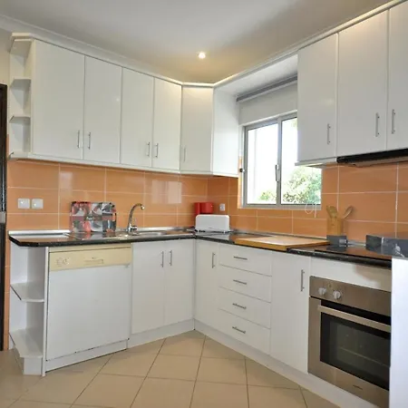 别墅 Delightful Single-storey Villa, Private Pool, Free Air Conditioning And Wifi