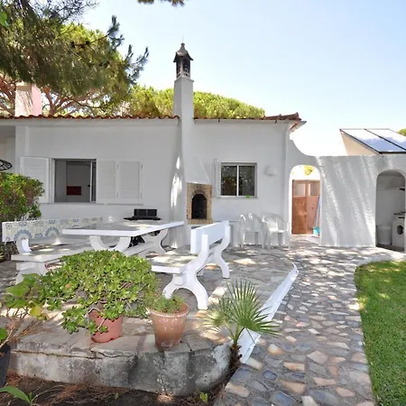 Villa Delightful Single-storey Villa, Private Pool, Free Air Conditioning And Wifi