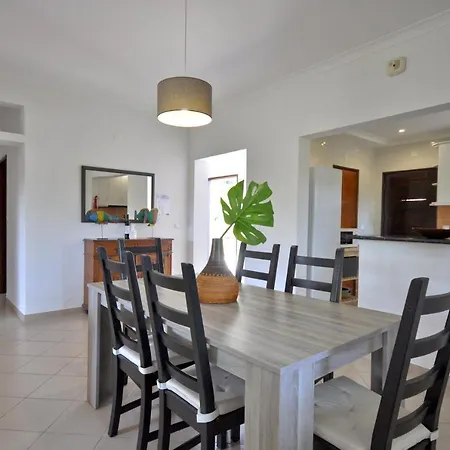 Delightful Single-storey Villa, Private Pool, Free Air Conditioning And Wifi Villa